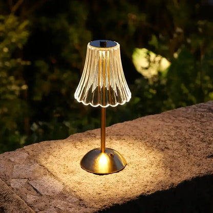 USB CHARGE TABLE LAMP - GOLD / CLEAR